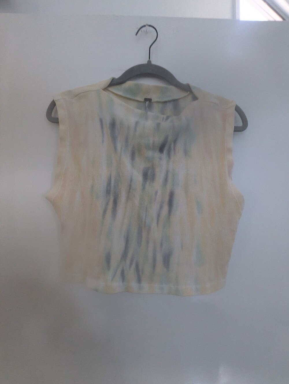 YFB Sleeveless Tie-Dye Crop Top - Pastel Yellow & Blue MEDIUM